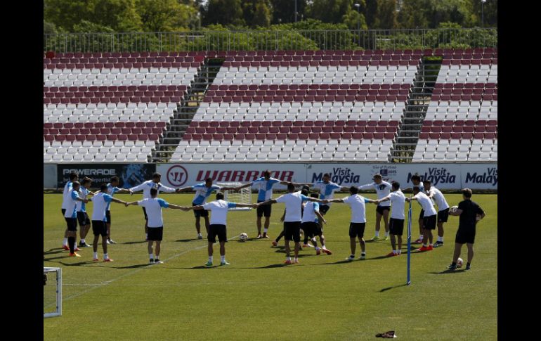 Los sevillanos quieren retomar la buena racha en casa. EFE / J. Muñoz