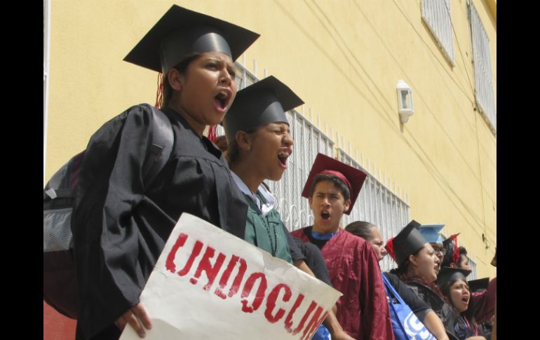 El fallo constituye la segunda decisión judicial que beneficia a más de 20 mil jóvenes 'Dreamers'. AP / ARCHIVO