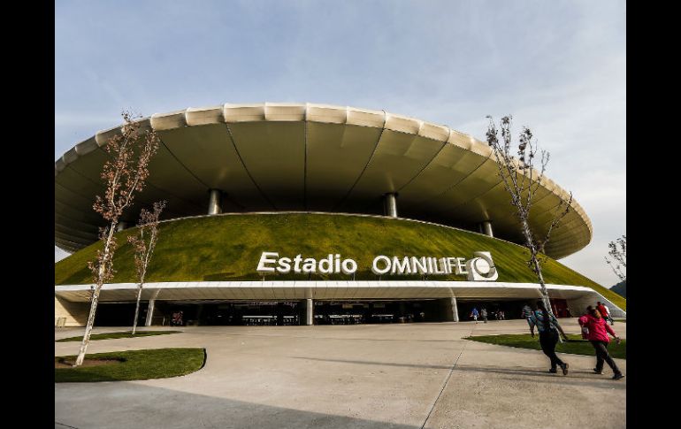 El Rebaño Sagrado es amplio favorito para imponerse el domingo en la cancha del estadio Omnilife. EL INFORMADOR / ARCHIVO