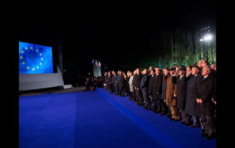 Vista de  las autoridades internacionales en una ceremonia en Gdansk, Polonia. EFE / A. Warzawa