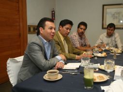 Lemus se reunió con integrantes de la Cámara Regional de la Industria Textil y del Hule. ESPECIAL / Pablo Lemus