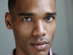 Parker Sawyers participará en el drama que incluirá el primer beso de la ahora presidencial pareja. ESPECIAL / IMDb