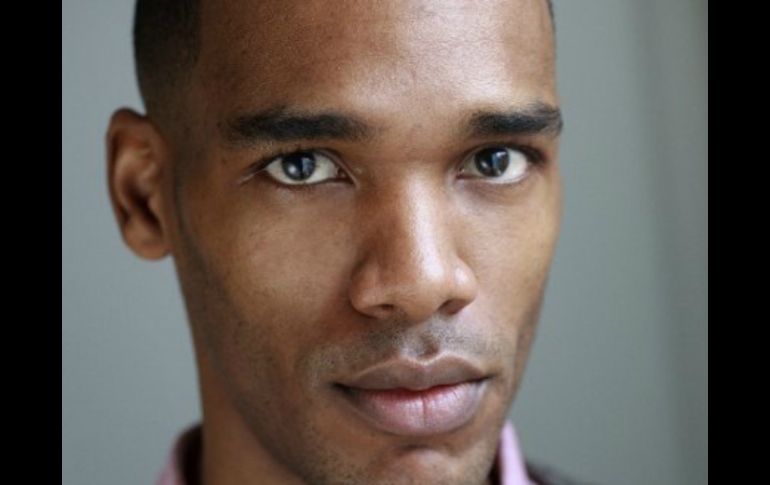 Parker Sawyers participará en el drama que incluirá el primer beso de la ahora presidencial pareja. ESPECIAL / IMDb