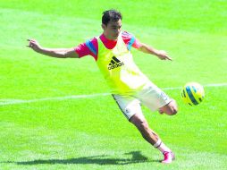 Omar Bravo está a dos tantos de alcanzar las 122 anotaciones de Salvador Reyes, líder goleador histórico del Guadalajara. MEXSPORT / A. Macías