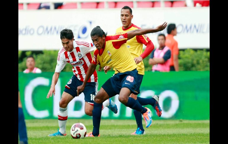 Empate de Chivas contra Morelia en 2012. EL INFORMADOR / L. Moreno