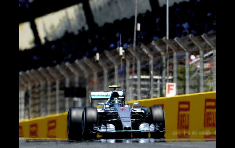 Rosberg controló la carrera hasta la última vuelta. AFP / T. Gandolfini