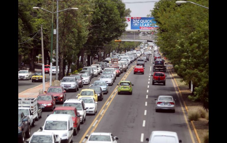 El cruce de López Mateos y Periférico es el principal punto conflictivo de la metrópoli: en 2013 concentró 487 accidentes. EL INFORMADOR / A. Hinojosa