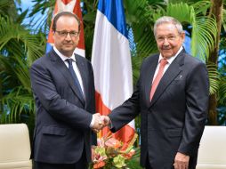 Hollande siguió con su agenda en La Habana para a continuación encontrarse con el presidente de Cuba, Raúl Castro. AP / A. Roque