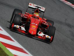 El mexicano es el piloto de pruebas del equipo italiano. TWITTER / @ScuderiaFerrari