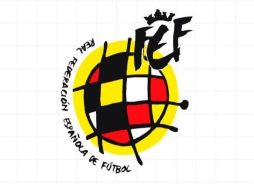 La Real Federación Española de Futbol respaldó el parón que pretendían realizar los jugadores. TWITTER / @rfef