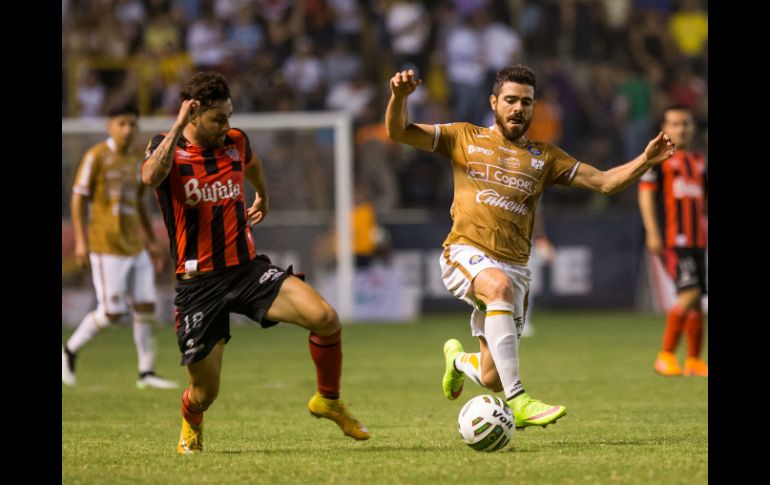 Al minuto 40 Raúl Enríquez anota el primer gol. MEXSPORT / R. Prieto