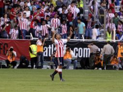 Marco Fabián se lució en este juego pues anotó tres goles en el Clásico tapatío. EL INFORMADOR / R. Tamayo