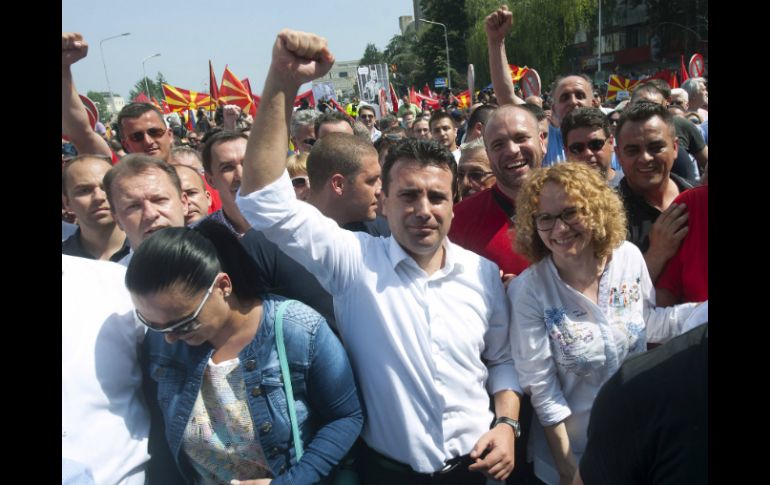 Zaev reclamó establecer salarios y pensiones justos para una vida digna. AFP / R. Atanasovski