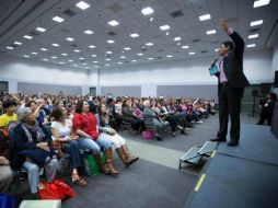 La feria de entrada gratuita contaba con pláticas de los autores invitados. TWITTER / @LeaLA2015