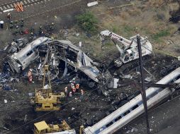 El Amtrak 188 dio un giro a 170 kmh, el doble del límite de velocidad autorizada, antes de descarrilar. AP / ARCHIVO