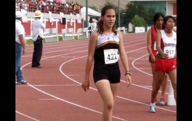 Verónica Loa consiguió el segundo mejor crono con 10:14.79. TWITTER / @CODEJALISCO