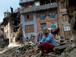 Las réplicas se dan en mientras la población intenta reanudar sus actividades habituales y los afectados buscan un refugio seguro. AFP / I. Kodikara