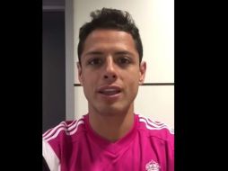 ''Un fuerte abrazo de tu amigo Javier 'Chicharito' Hernández'', expresó en la grabación el delantero del Real Madrid. YOUTUBE / Cuauhtémoc Blanco PSD