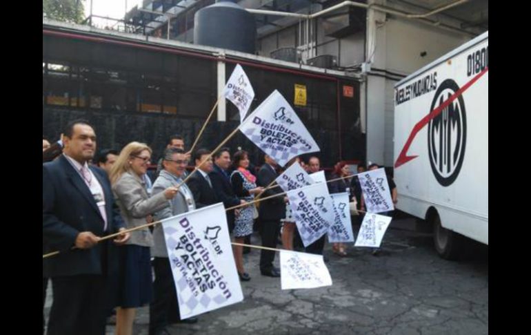 Consejeros y representantes de partidos dieron el banderazo de salida. TWITTER / @I_E_D_F