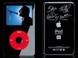 El Ipod edición U2 tenía las firmas de todos los integrantes del grupo en la parte trasera. ESPECIAL / ARCHIVO