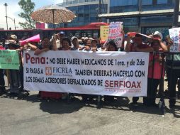 Manifestantes se presentan  ante los Pinos con la petición de que resuelvan su problema. FACEBOOK / Frente Unico Defraudados Oaxaca