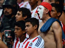 En algunos momentos del partido, los aficionados abuchearon a jugadores como Giovani Hernández. MEXSPORT / A. Macías