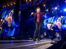 Jagger se movía y saltaba por una larga pasarela que se extendía del escenario hacia el público. AP / R. Fury