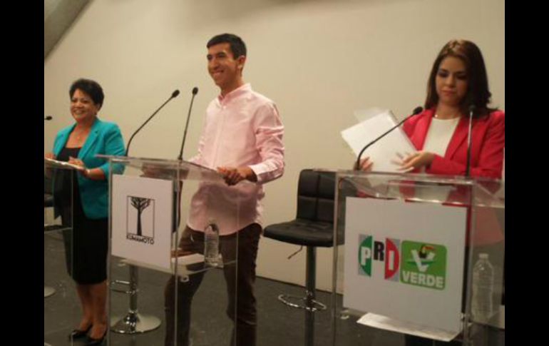 En el ejercicio que se llevó a cabo este lunes, los candidatos abordaron diversos temas de interés social. TWITTER / @iepcjalisco