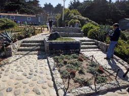 Los restos de Neruda descansaban en Isla Negra y fueron exhumados hace dos años por orden judicial. AP / ARCHIVO