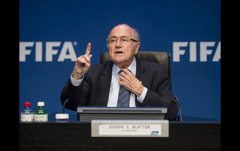 Blatter remarcó su compromiso por limpiar la reputación de la federación deportiva. AP / E. Leanza