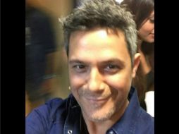 Confiesa que el personal de servicio aprovechaba cuando él salía de gira para hacer fiestas en su casa. TWITTER / @AlejandroSanz