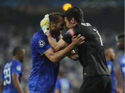 Giorgio Chiellini (izq.) y Gianluigi Buffon (der.) representan a la Juventus. MEXSPORT / M. López