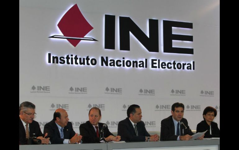 El INE aprueba las medidas y acciones extraordinarias para la continuación de las elecciones en los distritos que impidan actividades. NTX / C. Pereda