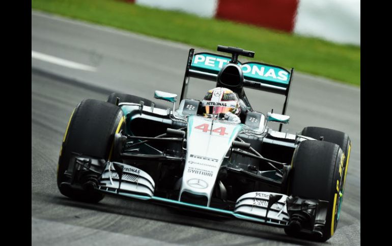 Hamilton se posiciona en primer lugar en la tabla de tiempos con 1:16.212 min. AFP / J. Samad