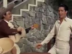 Elvis Presley aparece entonando la canción 'Guadalajara, Guadalajara'. FACEBOOK / Federacion Jalisco del Norte de California