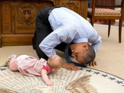 La niña es hija del asesor adjunto de Seguridad Nacional Ben Rhodes. INSTAGRAM / petesouza