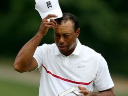 Tiger Woods camina en el 'green' del hoyo 18 del Memorial Tournament en Dublin, Ohio. AFP /  A. Lyons