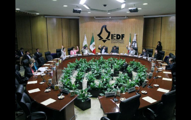 El IEDF detalla que se podrán consultar los nombres de los candidatos que participan en la elección, así como dudas sobre la votación. NTX / J. González