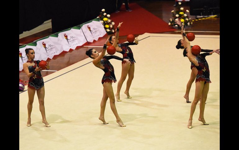 El equipo de Jalisco en gimnasia ritmica durante la Olimpiada Nacional. ESPECIAL / Conade