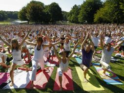 Gurús, maestros espirituales y yoguis colaborarán en este acto convocados en todo el mundo, en ciudades como Buenos Aires o Nueva York. EFE / ARCHIVO