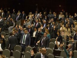 Los 29 diputados federales pertenecen a todos los partidos políticos y retoman sus deberes hasta su conclusión el 31 de agosto. NTX / ARCHIVO