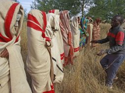 El paciente pertenece a la tribu Xhosa, donde los adolescentes participan en una ceremonia de circuncisión. AP / ARCHIVO