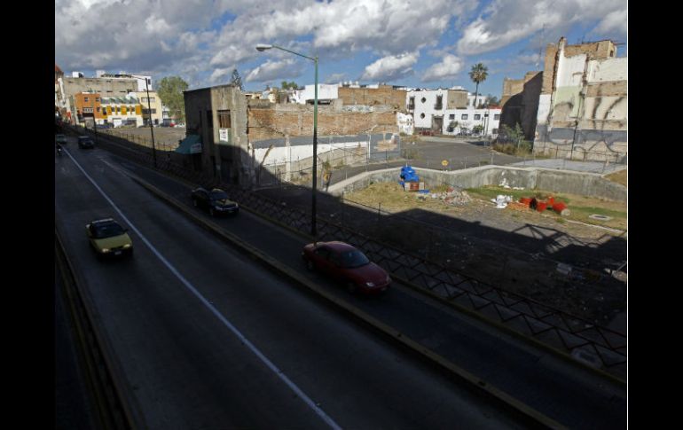 La empresa ganadora construirá un edificio de nueve niveles y un estacionamiento con 900 cajones. EL INFORMADOR / ARCHIVO