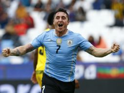 El centrocampista uruguayo Cristian Rodríguez (foto) celebra su gol. EFE / J. Valdés