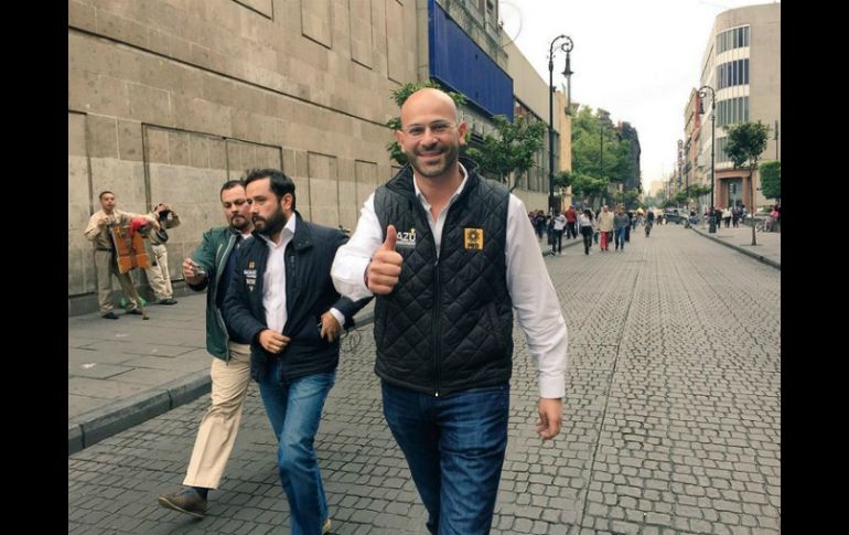 El líder del PRD, David Razú (foto) pide abrir investigación sobre el cómputo en las casillas. TWITTER / @DavidRazu