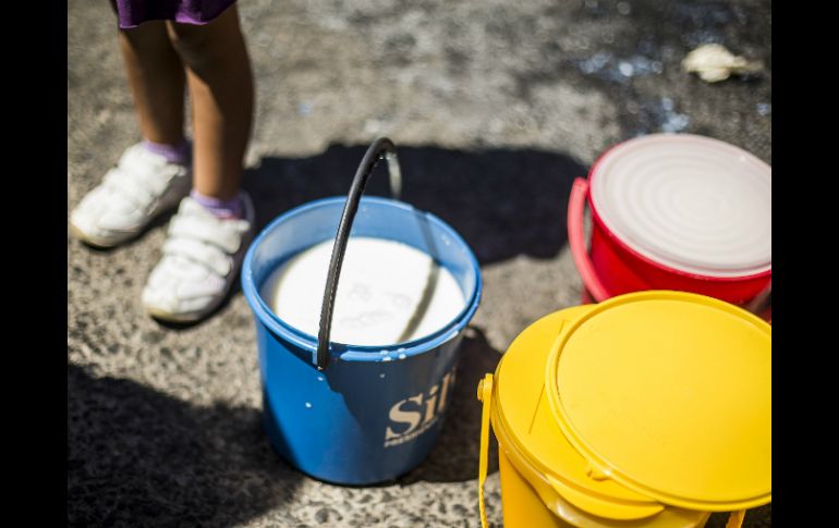 Este año, Liconsa incrementó su captación de leche en Jalisco de 700 mil litros diarios a un millón 300 mil litros. EL INFORMADOR / ARCHIVO