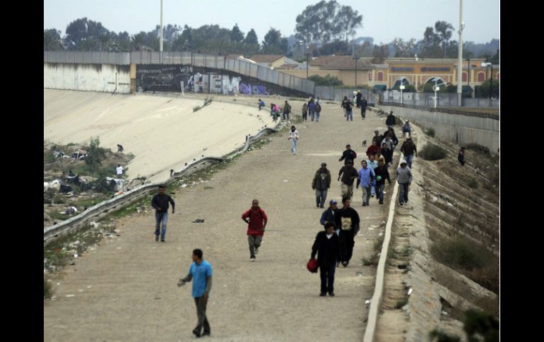 'Con mucha menos gente llegando al suelo estadounidense, es tentador concluir que la crisis está menguando. Sería un error', afirmó. NTX / ARCHIVO