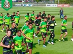 El equipo mexicano entrenó en el Centro de Alto Rendimiento ante la mirada de Santiago Baños. TWITTER / @miseleccionmx