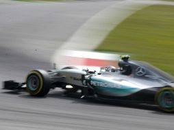 Nico Robserg, del equipo Mercedes, durante la primera sesión libre en el Red Bull Ring. AP / D. Bandic