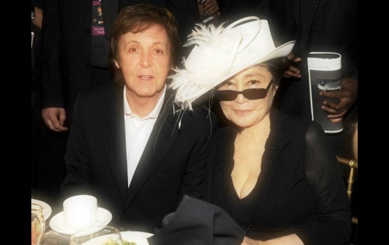 ''Querido Paul, feliz cumpleaños ¡y muchos muchos más! De una compañera en paz, te quiere, Yoko'', fue el mensaje. TWITTER / @yokoono